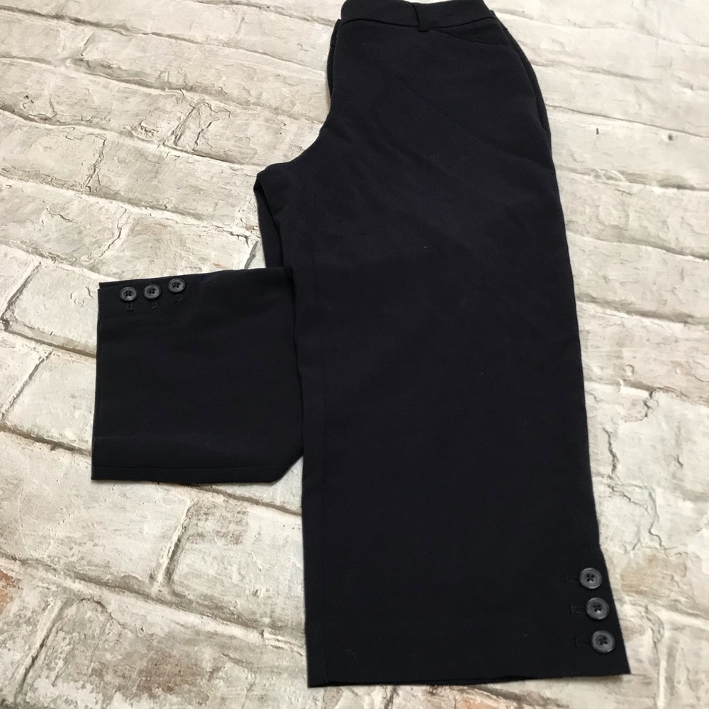 212 Navy Cropped Dress Pants Sz 4 P Cute Detail
